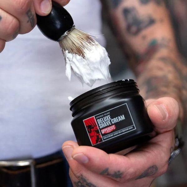 Uppercut Deluxe Shave Cream skutimos kremas 120g